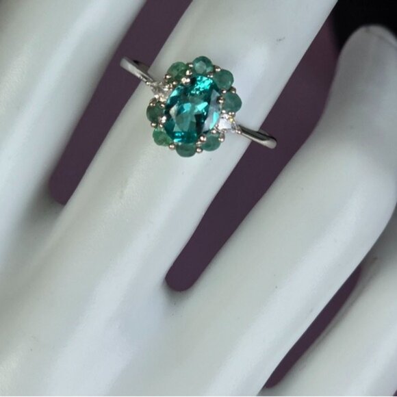 925 Sterling Silver Jewelry Set with Natural Apatite & Emerald - Picture 8 of 11